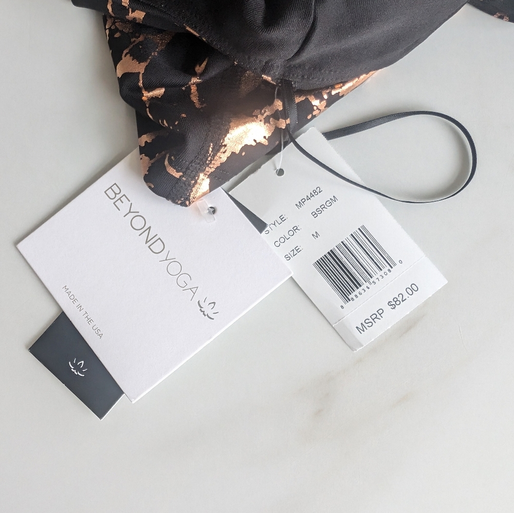 Beyond Yoga Lost Your Marbles Asymmetrical Cropped Workout Top M Rose Gold Black - Picture 5 of 9